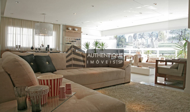 Imagem Apartamento com 3 Quartos à Venda, 161 m² em Itaim Bibi - São Paulo Imagem Apartamento com 3 Quartos à Venda, 161 m² em Itaim Bibi - São Paulo