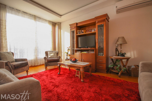 Apartamento com 3 Quartos à Venda, 12.468 m² em Centro - Gramado