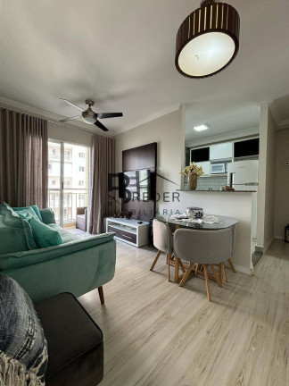 Imagem Apartamento com 2 Quartos à Venda, 58 m² em Jardim Tupanci - Barueri