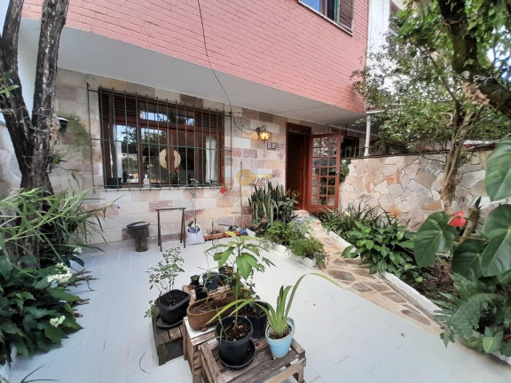 Imagem Casa com 3 Quartos à Venda, 91 m² em Araras - Teresópolis Imagem Casa com 3 Quartos à Venda, 91 m² em Araras - Teresópolis