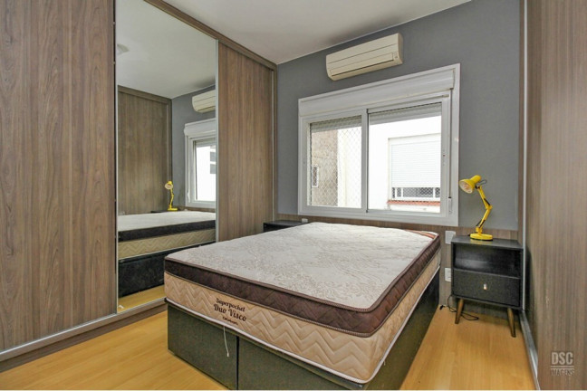 Imagem Apartamento com 1 Quarto à Venda, 45 m² em Farroupilha - Porto Alegre Imagem Apartamento com 1 Quarto à Venda, 45 m² em Farroupilha - Porto Alegre