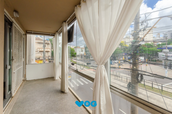Imagem Imóvel com 3 Quartos à Venda, 146 m² em Rio Branco - Porto Alegre Imagem Imóvel com 3 Quartos à Venda, 146 m² em Rio Branco - Porto Alegre