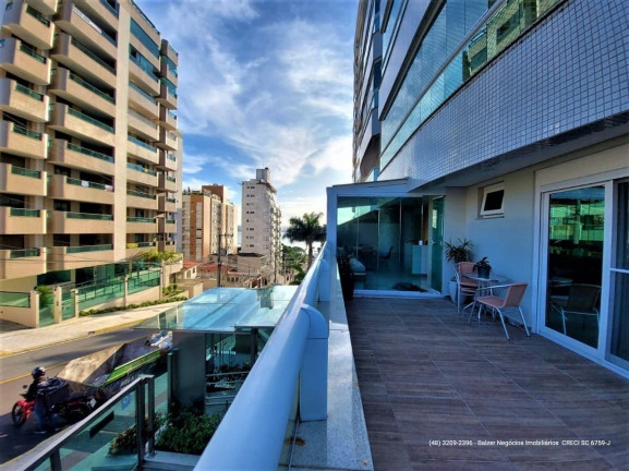 Imagem Apartamento com 3 Quartos à Venda, 248 m² em Agronômica - Florianópolis