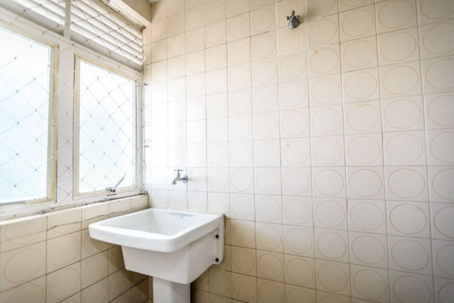 Imagem Imóvel com 3 Quartos à Venda, 230 m² em Passo Da Areia - Porto Alegre