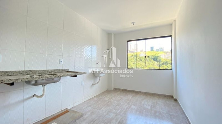 Imagem Apartamento com 2 Quartos à Venda, 70 m²