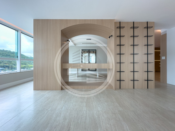 Imagem Apartamento com 3 Quartos à Venda, 179 m² em Centro - Balneário Camboriú Imagem Apartamento com 3 Quartos à Venda, 179 m² em Centro - Balneário Camboriú