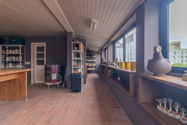 Imagem Imóvel com 3 Quartos à Venda,  em Moinhos De Vento - Porto Alegre