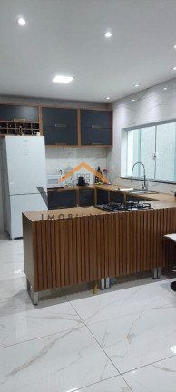 Imagem Casa com 3 Quartos à Venda, 250 m² em Vila Esperança - São Paulo Imagem Casa com 3 Quartos à Venda, 250 m² em Vila Esperança - São Paulo