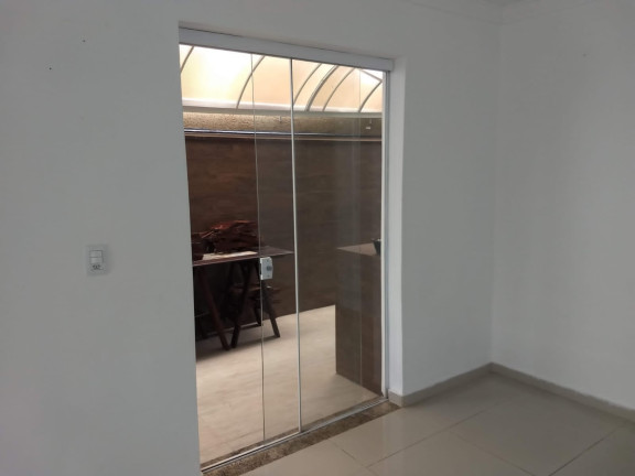 Imagem Casa de Condomínio com 3 Quartos à Venda ou Locação, 200 m² em Iporanga - Sorocaba