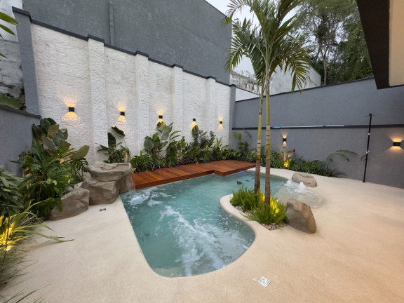 Sobrado com 4 Quartos à Venda, 310 m² em Aruã Brisas - Mogi Das Cruzes