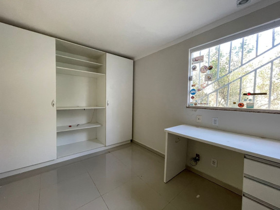 Imagem Casa com 3 Quartos à Venda, 220 m² em Boa Vista - Vitória Da Conquista Imagem Casa com 3 Quartos à Venda, 220 m² em Boa Vista - Vitória Da Conquista