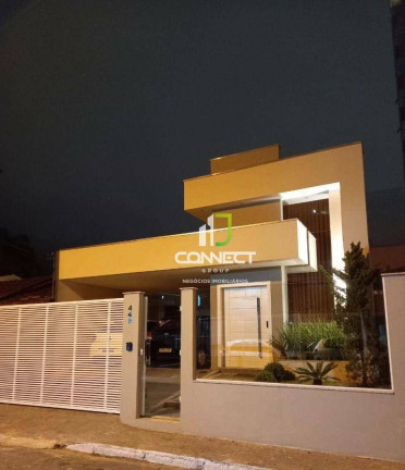 Imagem Casa com 3 Quartos à Venda, 300 m² em Centro - Itajaí Imagem Casa com 3 Quartos à Venda, 300 m² em Centro - Itajaí
