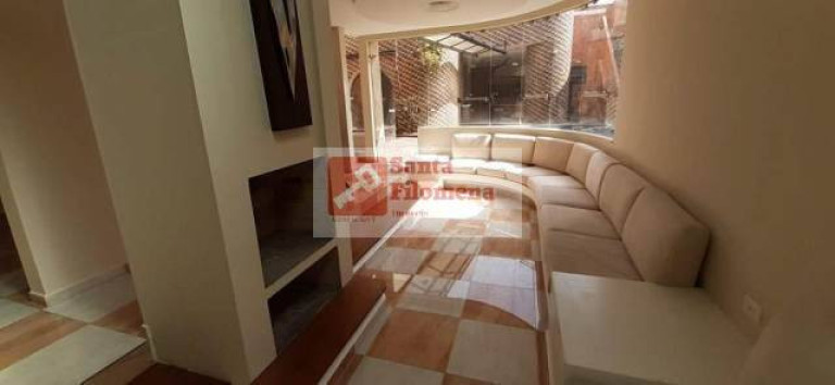 Imagem Sobrado com 4 Quartos à Venda, 400 m² em Vila Assunção - Santo André Imagem Sobrado com 4 Quartos à Venda, 400 m² em Vila Assunção - Santo André