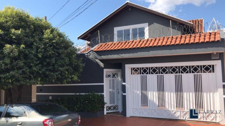 Casa com 3 Quartos à Venda, 222 m² em Planalto Verde - Ribeirão Preto