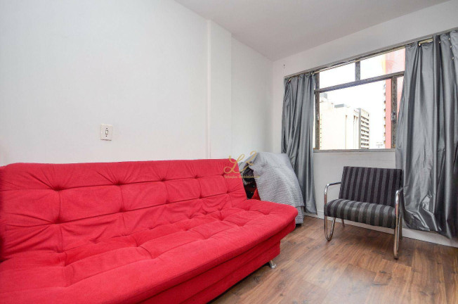 Imagem Kitnet com 1 Quarto à Venda, 21 m² em Centro - Curitiba