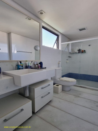 Imagem Imóvel com 4 Quartos à Venda, 295 m² em Pituba - Salvador Imagem Imóvel com 4 Quartos à Venda, 295 m² em Pituba - Salvador