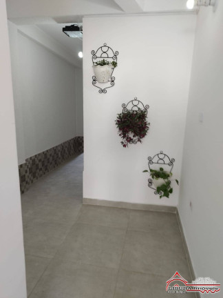 Imagem Casa com 1 Quarto para Alugar, 20 m² em Centro - Jacareí