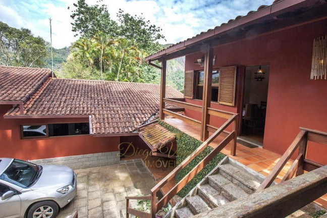 Imagem Casa com 4 Quartos à Venda, 400 m² em Parque Do Imbui - Teresópolis