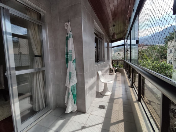 Imagem Imóvel com 3 Quartos à Venda, 131 m² em Alto - Teresópolis Imagem Imóvel com 3 Quartos à Venda, 131 m² em Alto - Teresópolis