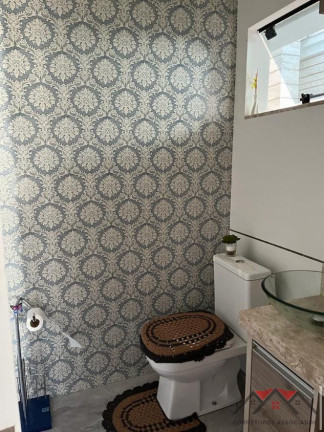 Imagem Sobrado com 3 Quartos à Venda, 353 m² em Costa E Silva - Joinville