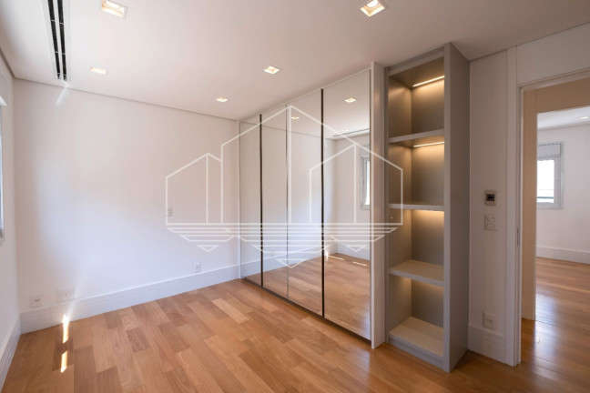 Imagem Apartamento com 3 Quartos à Venda, 275 m² em Itaim Bibi - São Paulo Imagem Apartamento com 3 Quartos à Venda, 275 m² em Itaim Bibi - São Paulo