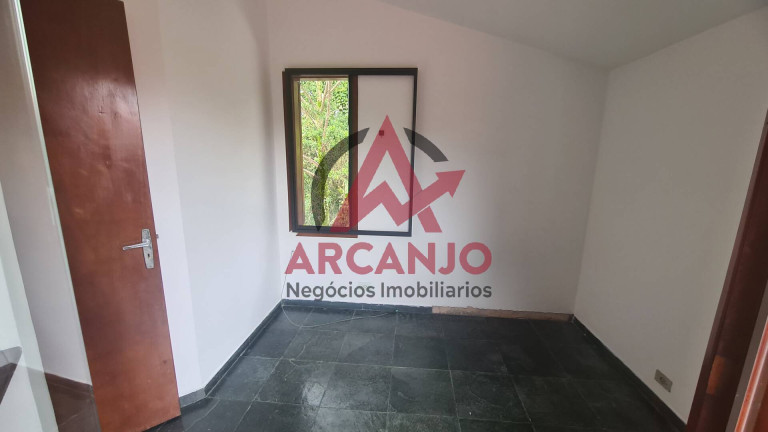 Imagem Sobrado com 3 Quartos para Alugar, 80 m² em Itagua - Ubatuba