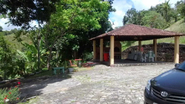 Imagem Chácara com 5 Quartos à Venda, 66.000 m²