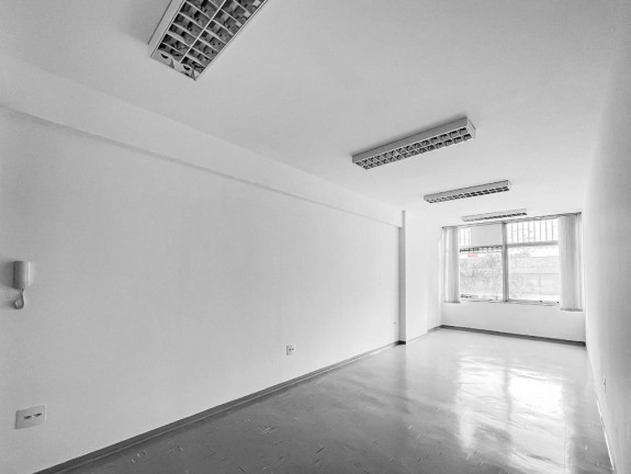 Imóvel para Alugar, 32 m² em Itaim Bibi - São Paulo