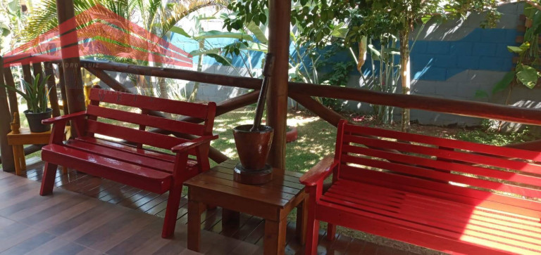 Chácara com 3 Quartos à Venda, 1.200 m² em Monterrey - Louveira