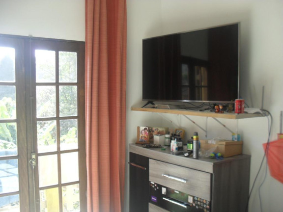 Imagem Casa com 3 Quartos à Venda, 918 m² em Roncon - Ribeirão Pires Imagem Casa com 3 Quartos à Venda, 918 m² em Roncon - Ribeirão Pires