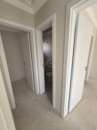 Imagem Casa com 3 Quartos à Venda, 99 m² em Pinheirinho - Curitiba Imagem Casa com 3 Quartos à Venda, 99 m² em Pinheirinho - Curitiba