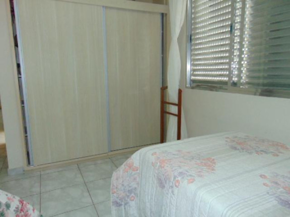 Imagem Apartamento com 3 Quartos à Venda ou Locação, 142 m² em Pitangueiras - Guarujá Imagem Apartamento com 3 Quartos à Venda ou Locação, 142 m² em Pitangueiras - Guarujá