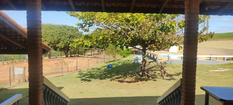 Imagem Chácara com 2 Quartos à Venda, 2.000 m² em Higino Moreira - Capela Do Alto Imagem Chácara com 2 Quartos à Venda, 2.000 m² em Higino Moreira - Capela Do Alto