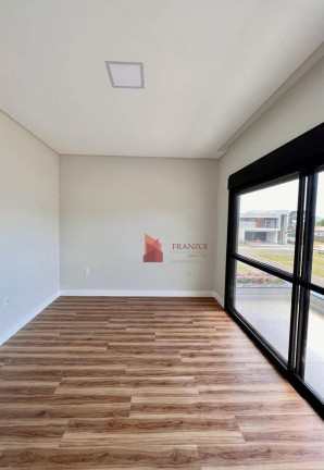 Imagem Sobrado com 4 Quartos à Venda, 265 m² em Santa Regina - Camboriú