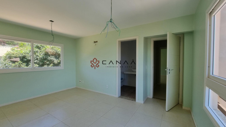 Imagem Casa de Condomínio com 4 Quartos à Venda, 253 m² em João Fernandes - Armação Dos Búzios
