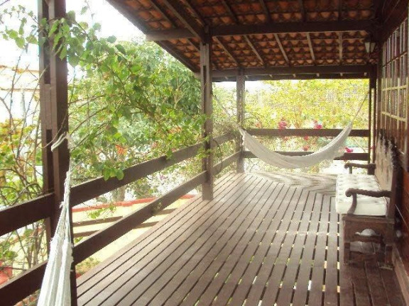 Casa com 4 Quartos à Venda, 700 m² em Camboinhas - Niterói