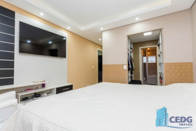 Imagem Sobrado com 3 Quartos à Venda, 180 m² em Boqueirão - Curitiba