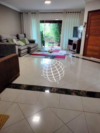 Imagem Casa com 4 Quartos à Venda, 330 m² em Vila Petrópolis - Atibaia