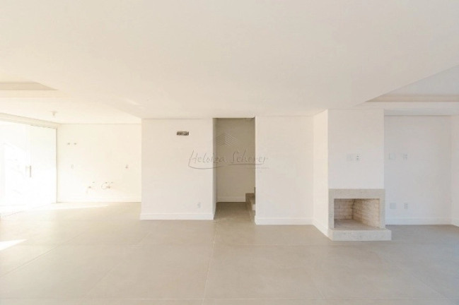 Imagem Casa com 3 Quartos à Venda, 288 m² em Vila Assunção - Porto Alegre