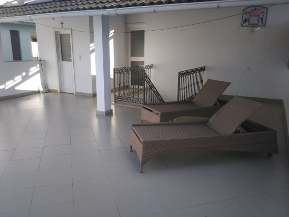 Imagem Casa com 4 Quartos à Venda, 450 m² em Barbalho - Salvador Imagem Casa com 4 Quartos à Venda, 450 m² em Barbalho - Salvador