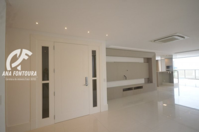 Imagem Apartamento com 4 Quartos à Venda, 367 m² em Centro - Balneário Camboriú Imagem Apartamento com 4 Quartos à Venda, 367 m² em Centro - Balneário Camboriú
