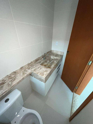 Imagem Casa com 4 Quartos à Venda ou Locação, 127 m² em Buraquinho - Lauro De Freitas Imagem Casa com 4 Quartos à Venda ou Locação, 127 m² em Buraquinho - Lauro De Freitas