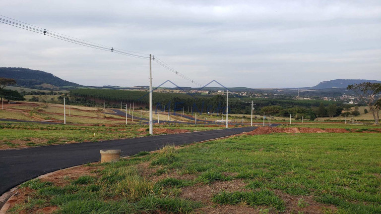 Imagem Terreno à Venda, 899 m² em Residencial Cuscoville - Analândia Imagem Terreno à Venda, 899 m² em Residencial Cuscoville - Analândia
