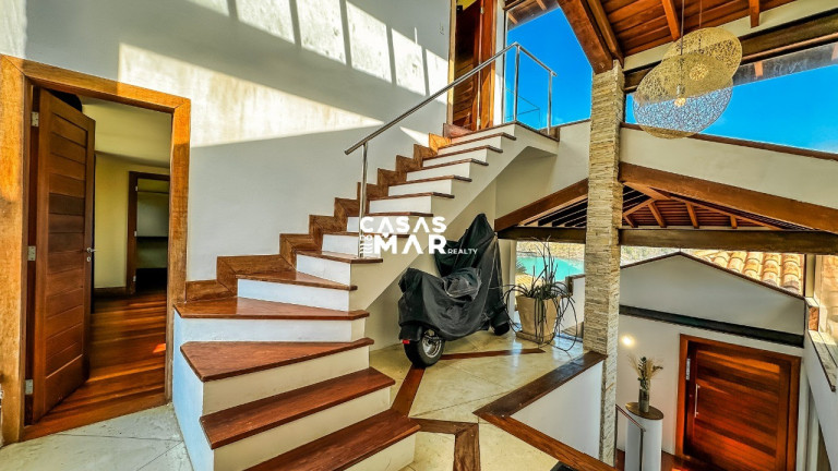 Imagem Imóvel com 5 Quartos à Venda, 400 m² em Ferradura - Armação Dos Búzios Imagem Imóvel com 5 Quartos à Venda, 400 m² em Ferradura - Armação Dos Búzios