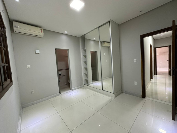 Imagem Casa com 3 Quartos à Venda, 420 m² em Arvoredo - Contagem