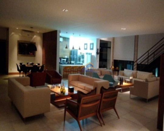 Imagem Casa com 10 Quartos à Venda, 802 m² em Frade (cunhambebe) - Angra Dos Reis