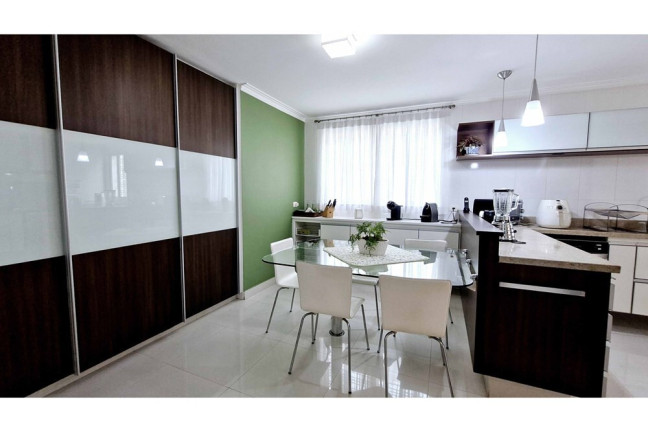 Imagem Casa com 3 Quartos à Venda, 295 m² em Caxingui - São Paulo Imagem Casa com 3 Quartos à Venda, 295 m² em Caxingui - São Paulo