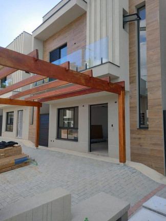 Sobrado com 3 Quartos à Venda, 110 m² em Urbanova - São José Dos Campos