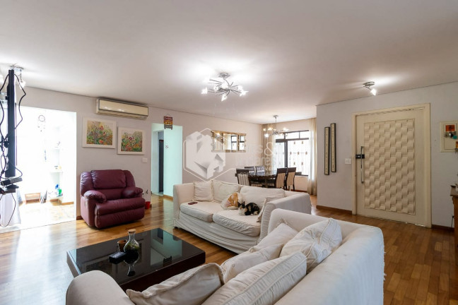 Imagem Casa com 3 Quartos à Venda, 189 m² em Parque Jabaquara - São Paulo