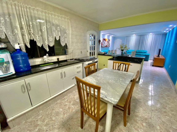 Casa com 5 Quartos à Venda, 200 m² em Jardim Do Estádio - Santo André